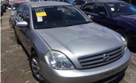 2004 Nissan Maxima — J31 000