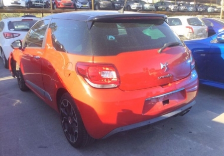 2011 Citroen DS3 — Manual Gas/Petrol