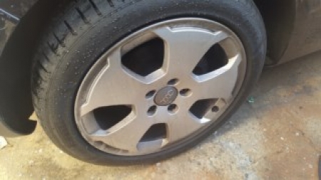 2005 Volkswagen Golf — Manual Gas/Petrol