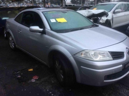 2007 Renault Megane — E84 Manual Gas/Petrol