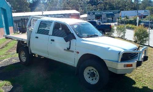 1999 Mitsubishi Triton — Manual Petrol