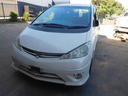 2004 Toyota Estima — acr30
