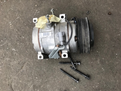 2008 Toyota Hiace — ac compressor travelled 11926 from factory