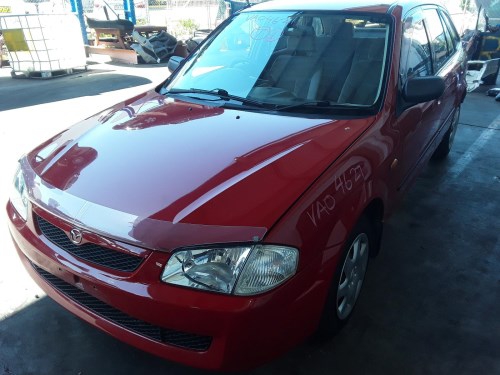 2000 Mazda 323 — Mazda 323 2000