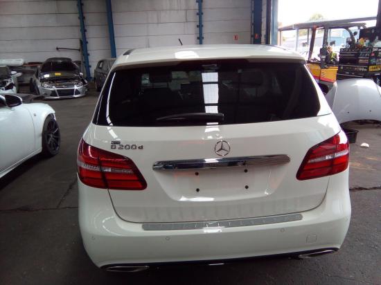 2016 Mercedes Benz — Auto Diesel