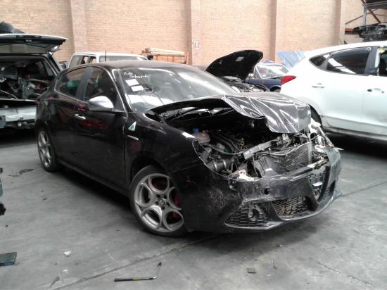 2014 Alfa Giulietta — (quadrifoglio verde) 1.7t 940b2000 Manual Petrol