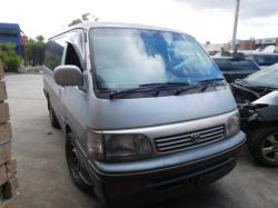 1995 Toyota Hiace — SUPER CUTOM Auto Diesel