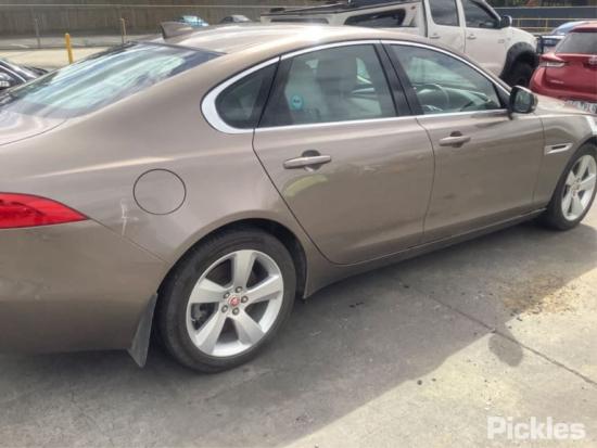 2016 Jaguar Xf — Jaguar Xf 2016