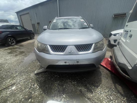 2007 Mitsubishi — Auto