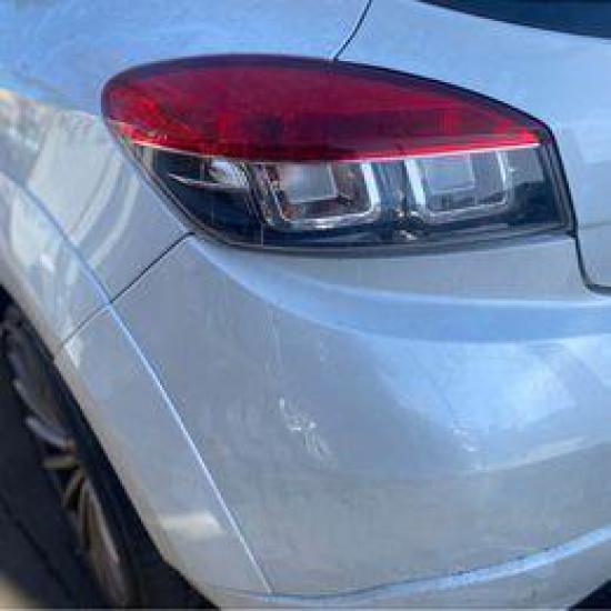 2011 Renault Megane — Manual Petrol