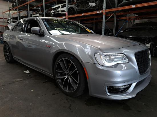 2019 Chrysler 300C — Auto Petrol