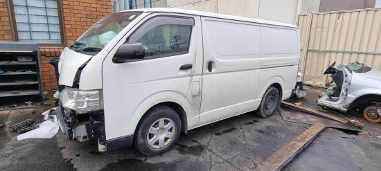 2016 Toyota Hiace — Door
