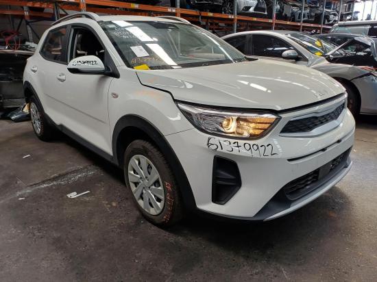 2023 Kia Stonic — Auto Petrol