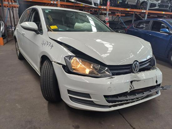 2016 Volkswagen — Auto Petrol