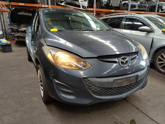 2011 Mazda 2 — Manual Petrol