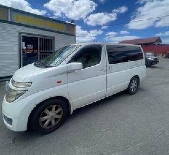 2013 Nissan Elgrand — ELGRAND Auto Petrol