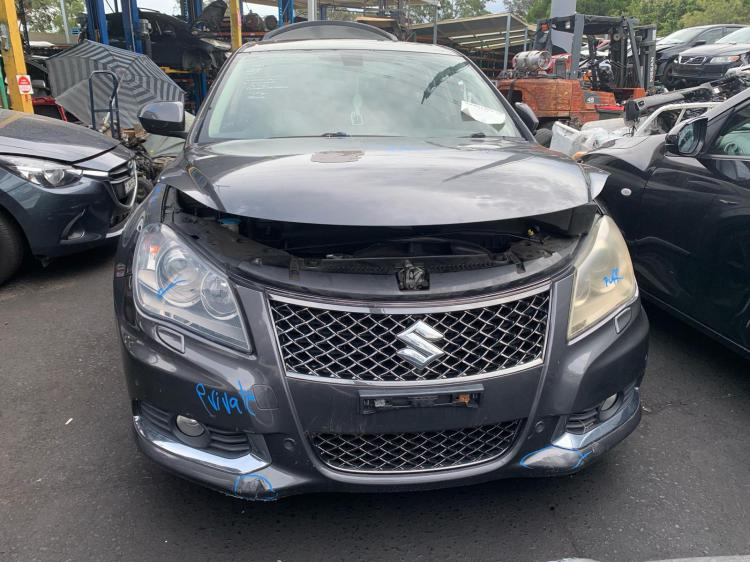 2012 Suzuki Kizashi — Auto Petrol