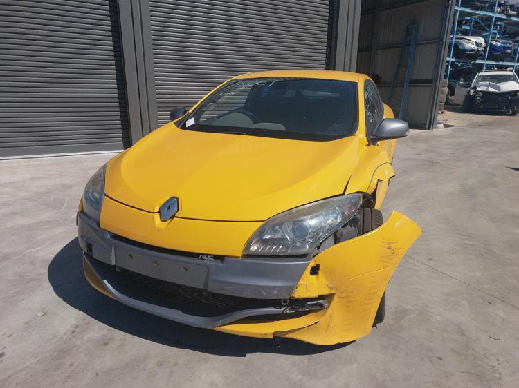 2011 Renault Megane — X32/X95 Manual Petrol
