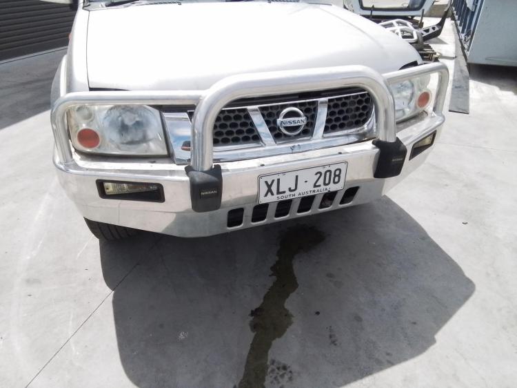 2002 Nissan Navara — D22