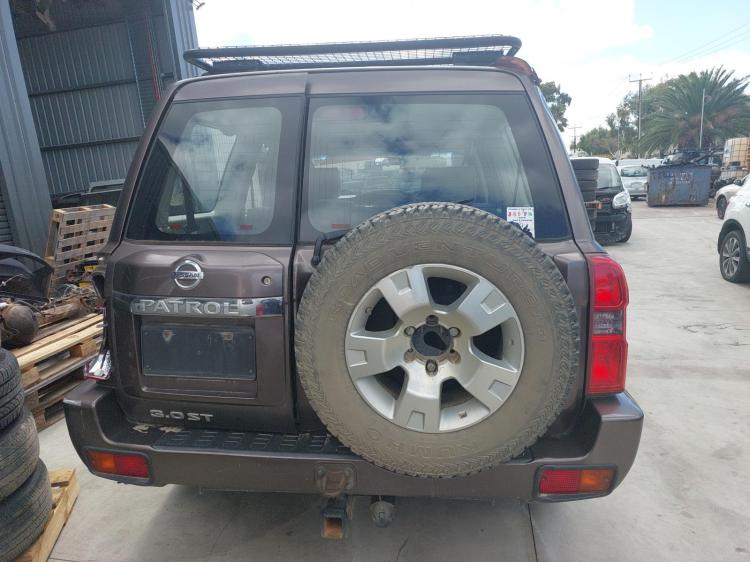 2006 Nissan Patrol — Y61 Manual Diesel