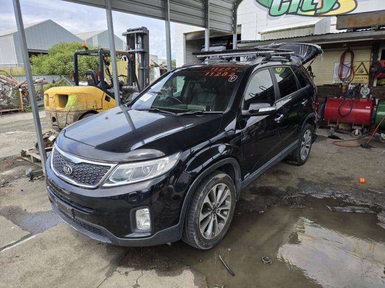 2014 Kia Sorento — XM PLATINUM Auto Diesel