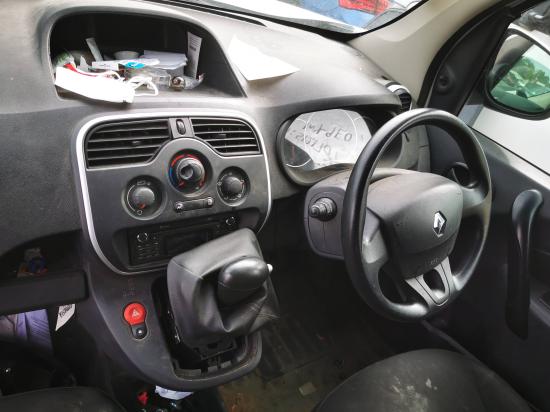 2014 Renault Kangoo — 2014 RENAULT KANGOO TRANSMISSION/GEARBOX AUTO PETROL 1.6 4 SPEED DP2.221 CODE SUIT K4M.835 ENGINE X61 10/10-06/16