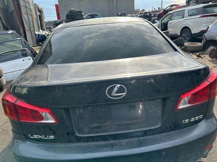 2010 Lexus Is 250 — Petrol