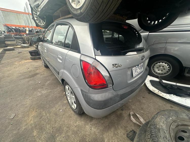 2006 Kia Ria — Auto Petrol