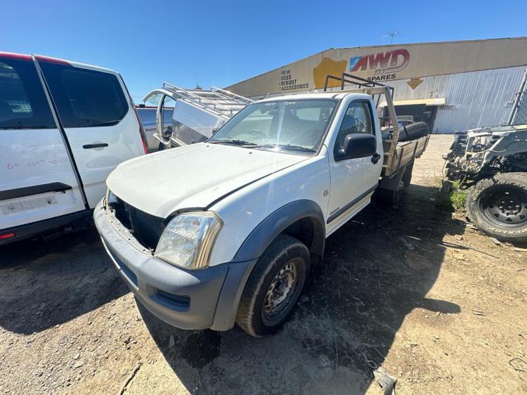 2004 Holden Rodeo — Manual