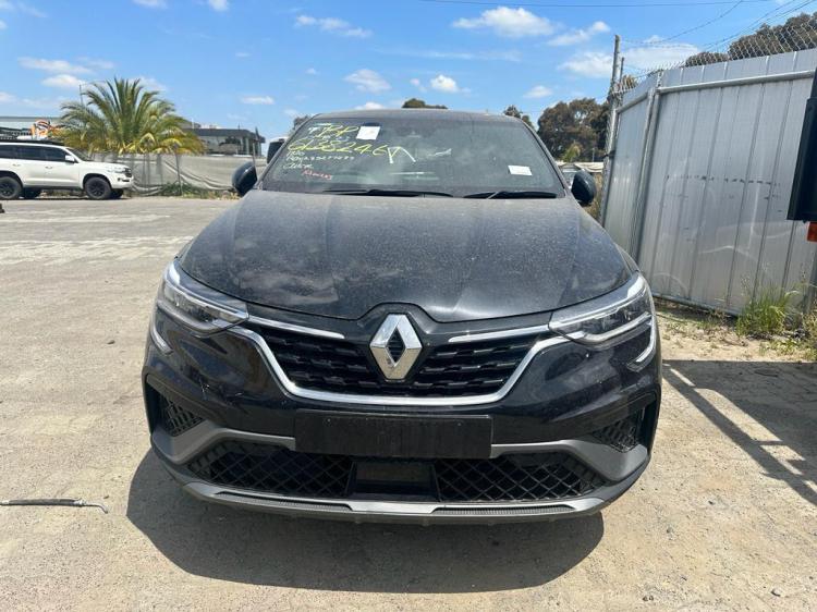 2022 Renault Arkana — Auto Petrol