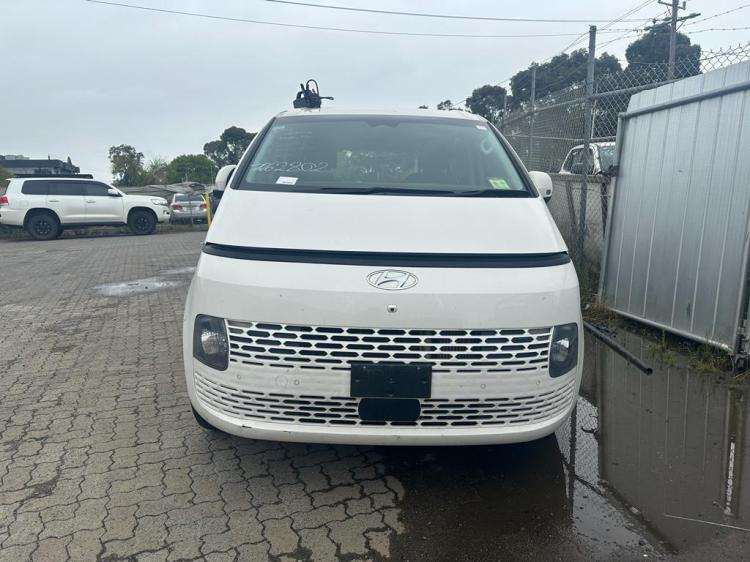 2022 Hyundai Staria — Auto Diesel