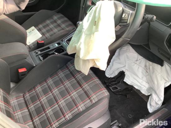 2019 Volkswagen Golf Gti — 2019 VOLKSWAGEN GOLF TRANSMISSION/GEARBOX AUTO PETROL 2.0 TURBO GEN 7 TSX CODE 03/13-08/20