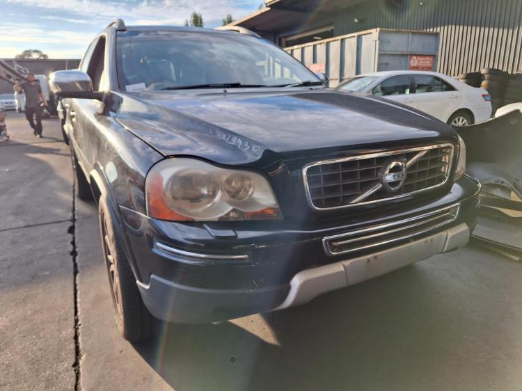 2010 Volvo XC90 — Auto Petrol