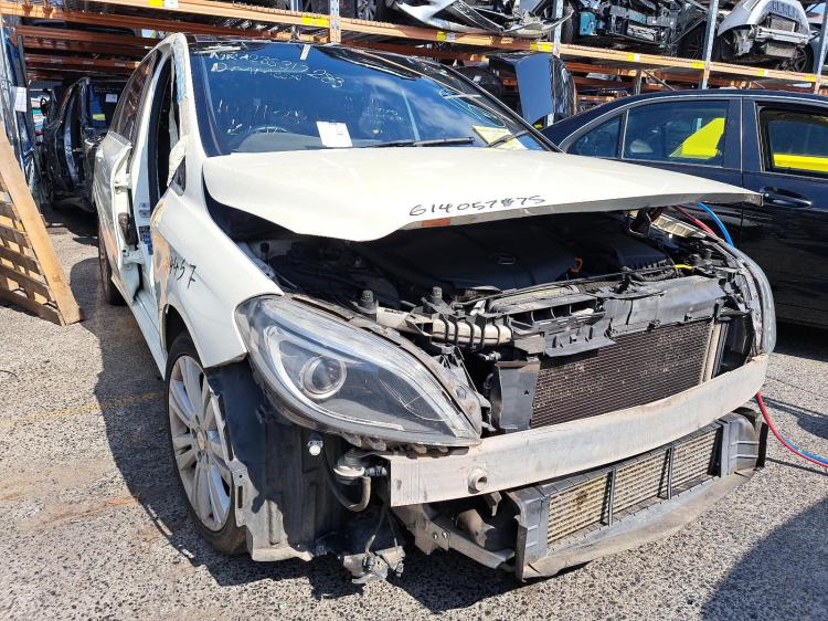 2012 Mercedes Benz B Class — Manual Diesel