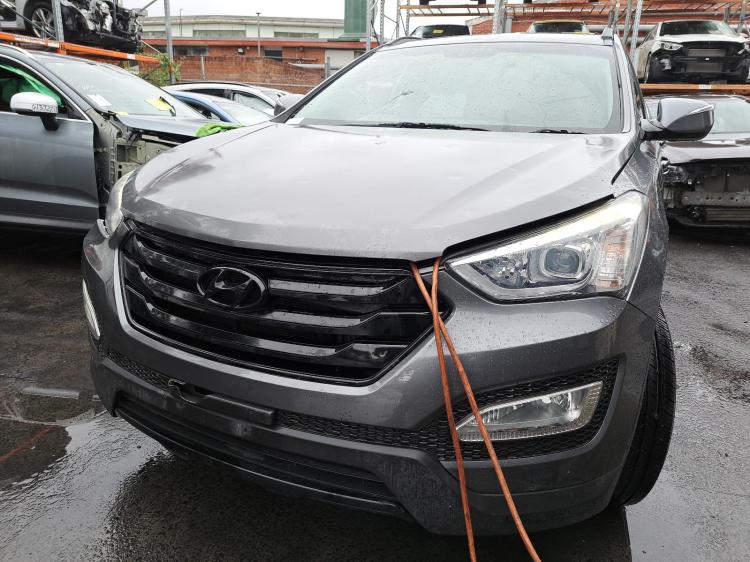 2014 Hyundai Santa Fe — Auto Diesel