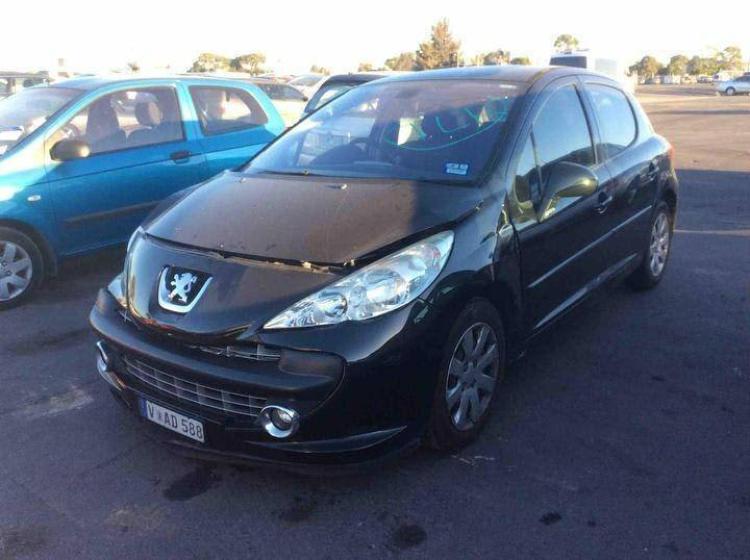 2008 Peugeot 207 — Peugeot 207 2008