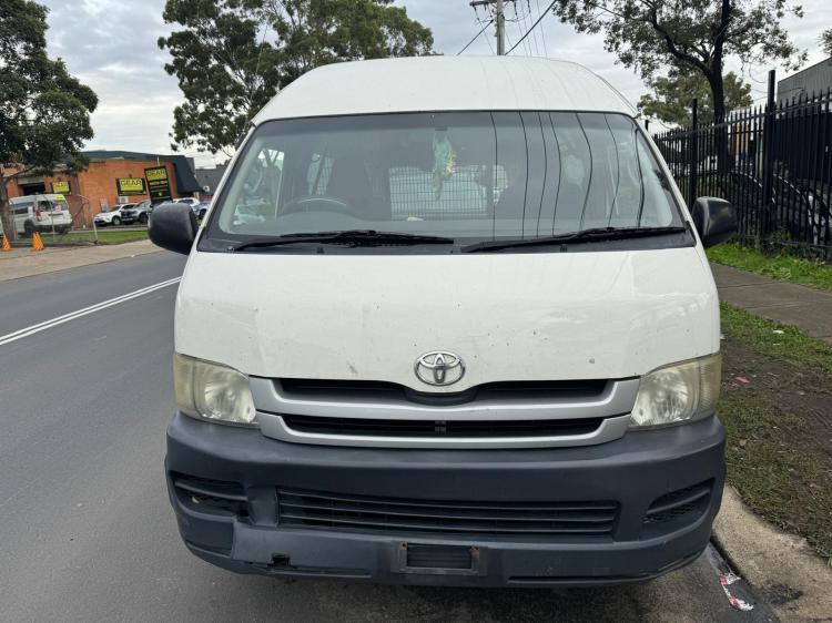 2008 Toyota Hiace — Auto Petrol