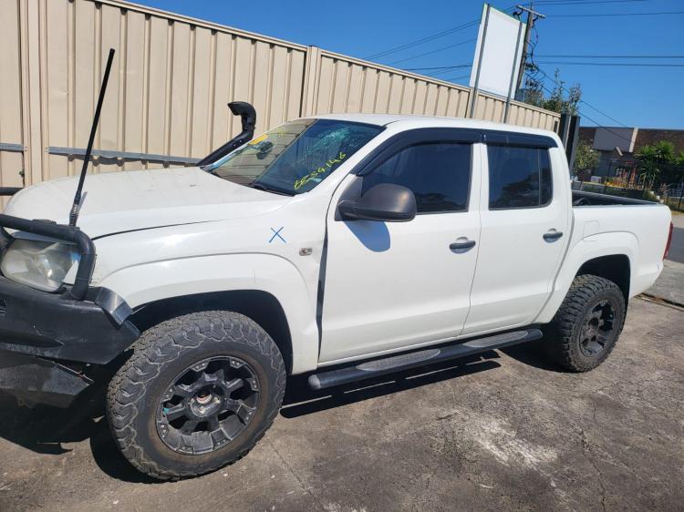 2013 Volkswagen Amarok — Manual Diesel