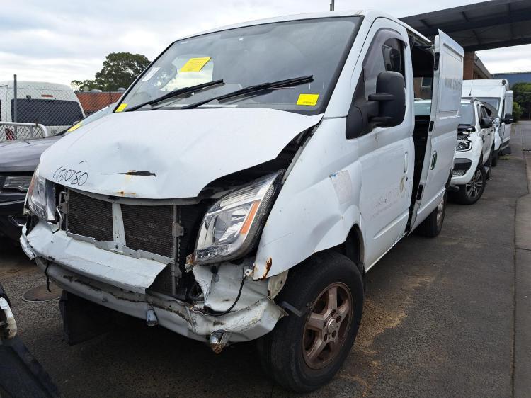 2016 LDV V80 — Manual Diesel
