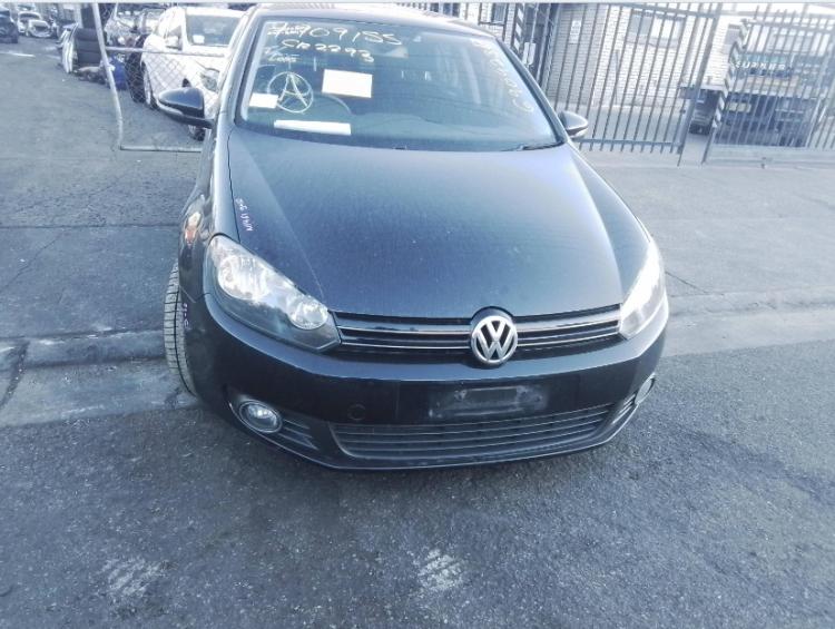 2010 Volkswagen Golf — COMFORTLINE Auto Petrol