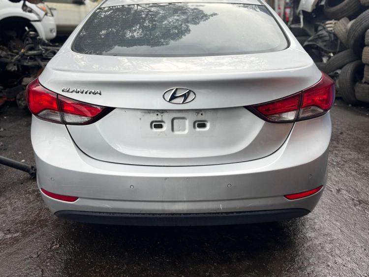2015 Hyundai Elantra — Auto Petrol