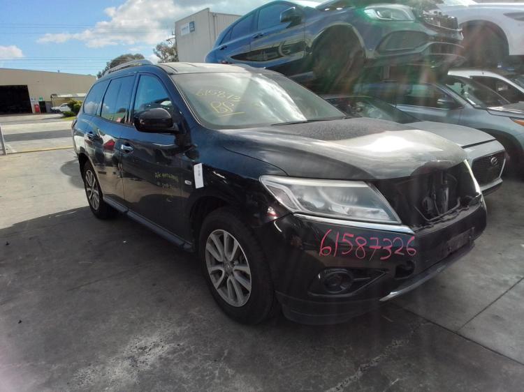 2015 Nissan Pathfinder — R52 Auto Petrol