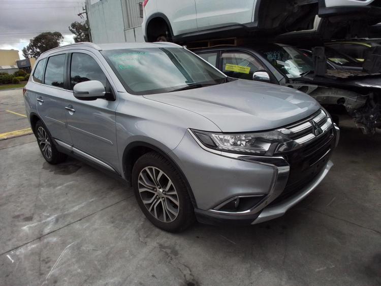 2016 Mitsubishi Outlander — ZK Auto Petrol