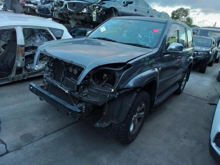 2005 Toyota Prado — GRJ120R Auto Petrol