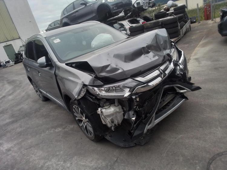 2016 Mitsubishi Outlander — ZK Auto Petrol