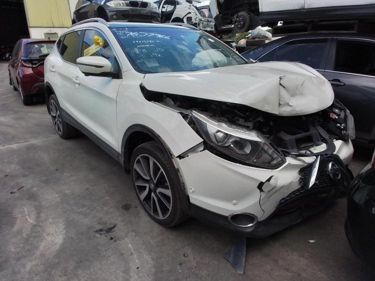 2015 Nissan Qashqai — J11 Auto Petrol