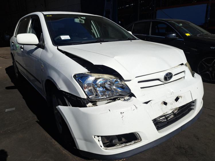 2004 Toyota Corolla — Manual Petrol