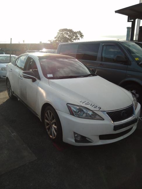 2010 Lexus IS250/IS250C — Auto Petrol