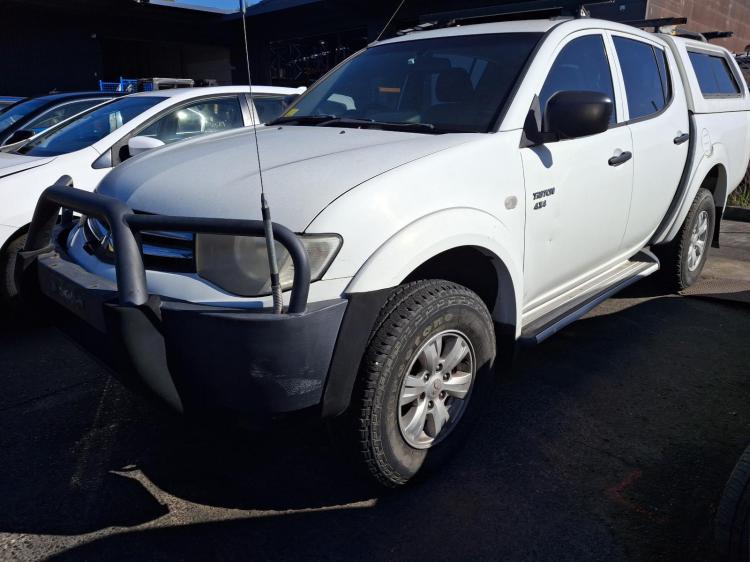 2011 Mitsubishi Triton — Auto Diesel
