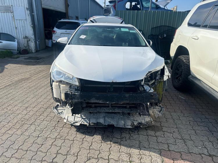 2016 Toyota Camry — ASV50 Auto Hybrid